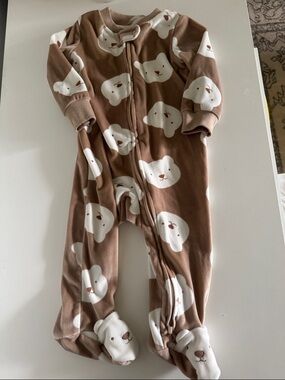 Cozy bear footie